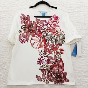 T-Shirt Size M Cream Red Olive Floral Bead Bloomcore Maximalist Vacation Casual